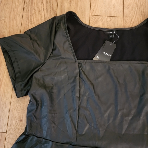 Torrid Black Peplum Blouse with Square Neck and Short Sleeves - Picture 2 of 12